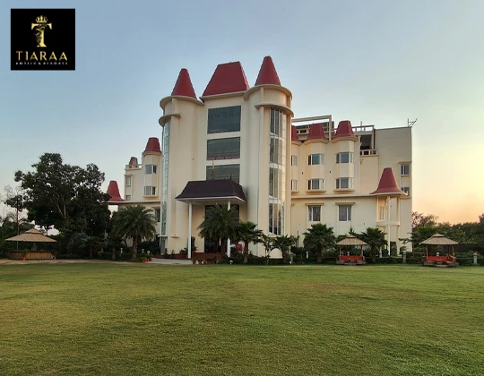 Top 10 Resorts In Jim Corbett - Tiaraa Hotels & Resorts